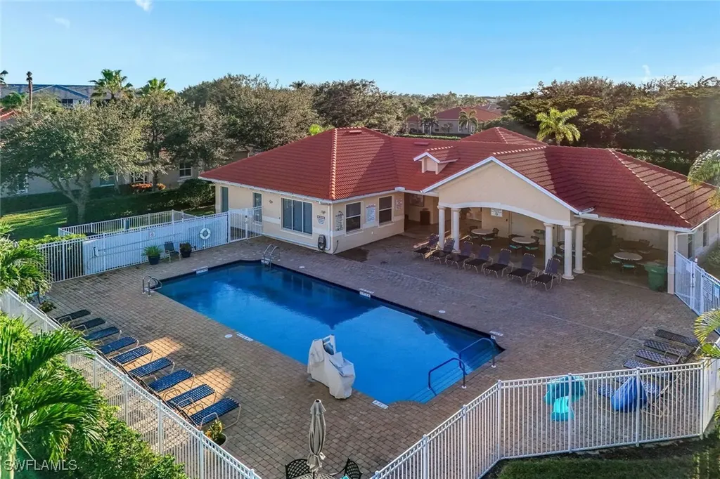 7850 Sanctuary Circle Naples FL 34104