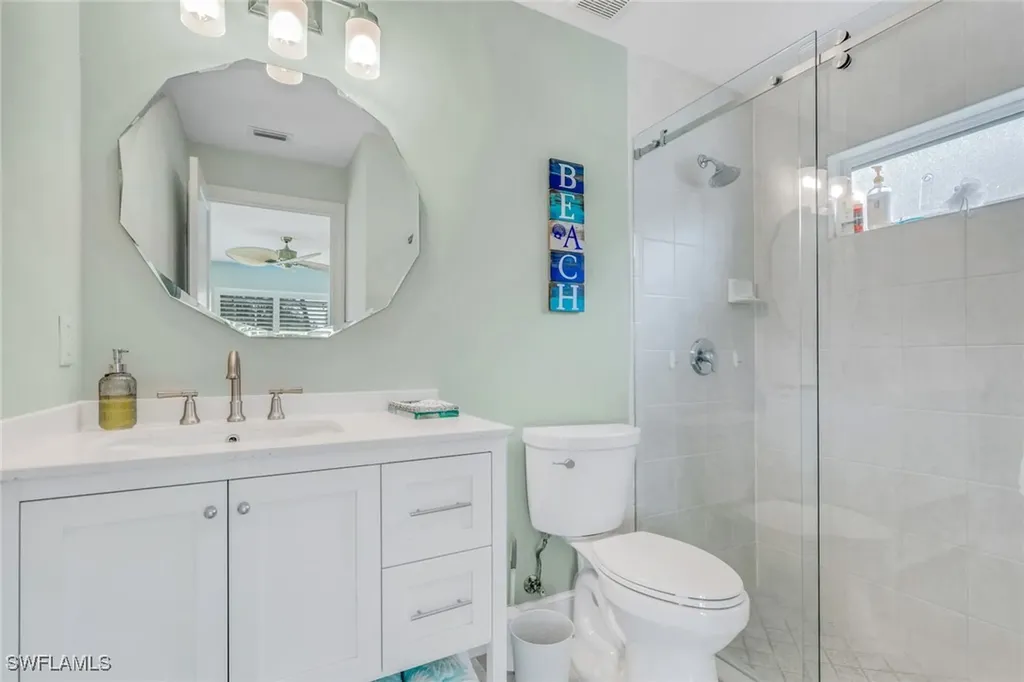 1092 Tivoli Drive Naples FL 34104