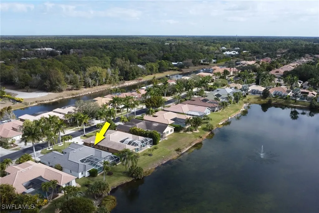 1092 Tivoli Drive Naples FL 34104