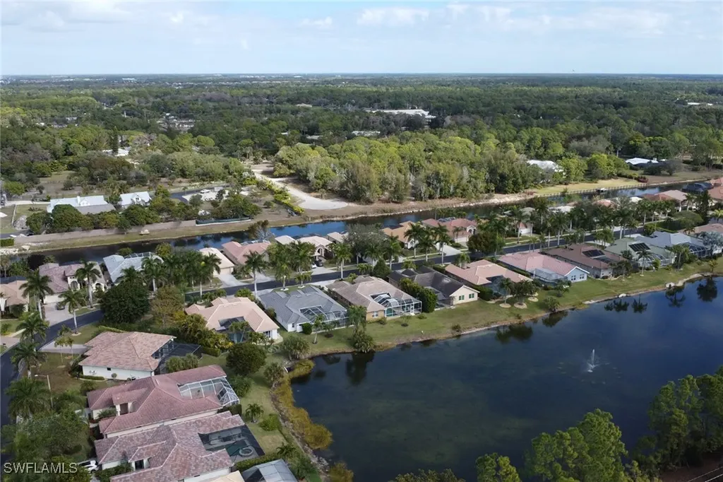 1092 Tivoli Drive Naples FL 34104