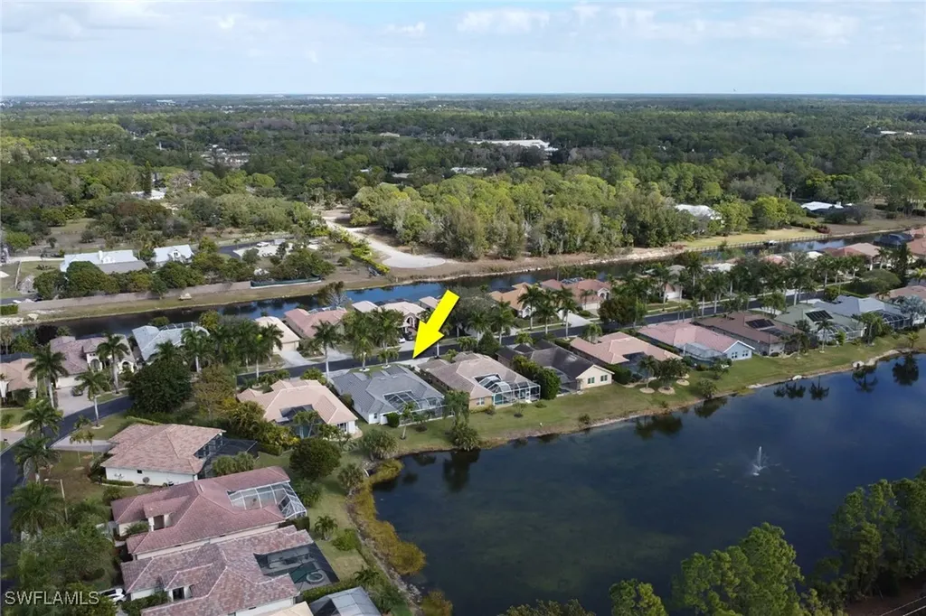 1092 Tivoli Drive Naples FL 34104