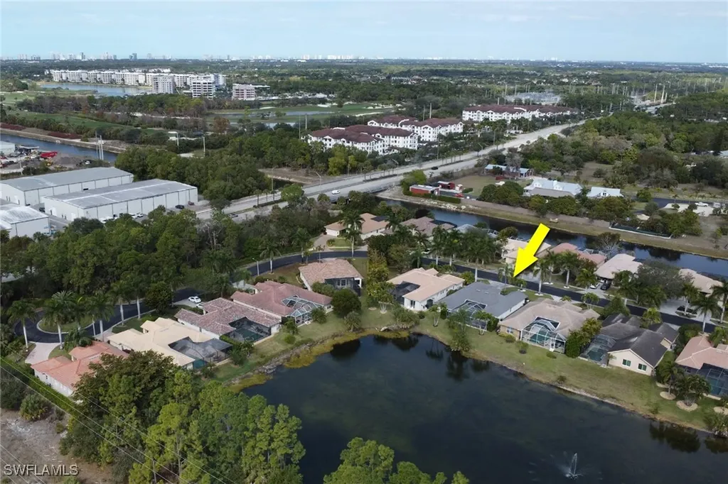 1092 Tivoli Drive Naples FL 34104