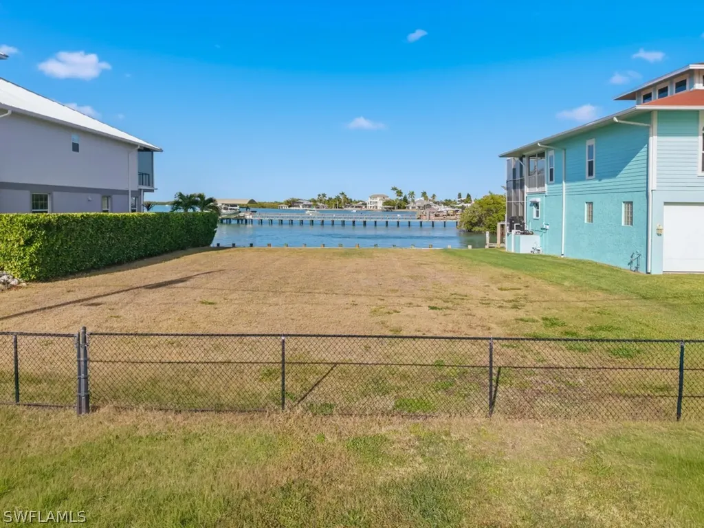 107 Pago Pago Drive W Naples FL 34113