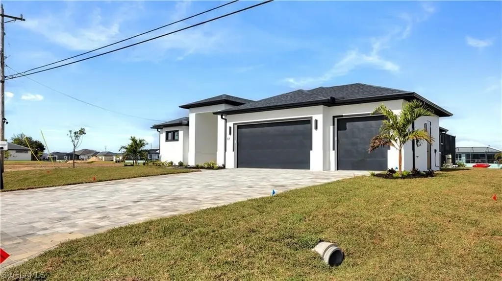 117 NE 5th Terrace Cape Coral FL 33909