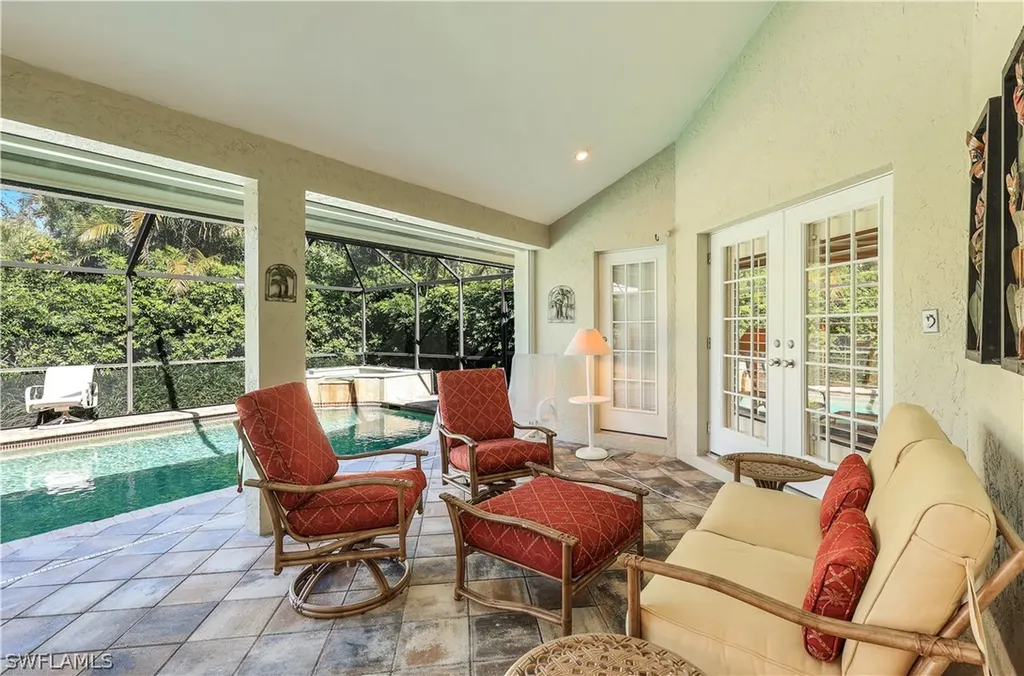 717 Pine Creek Lane Naples FL 34108