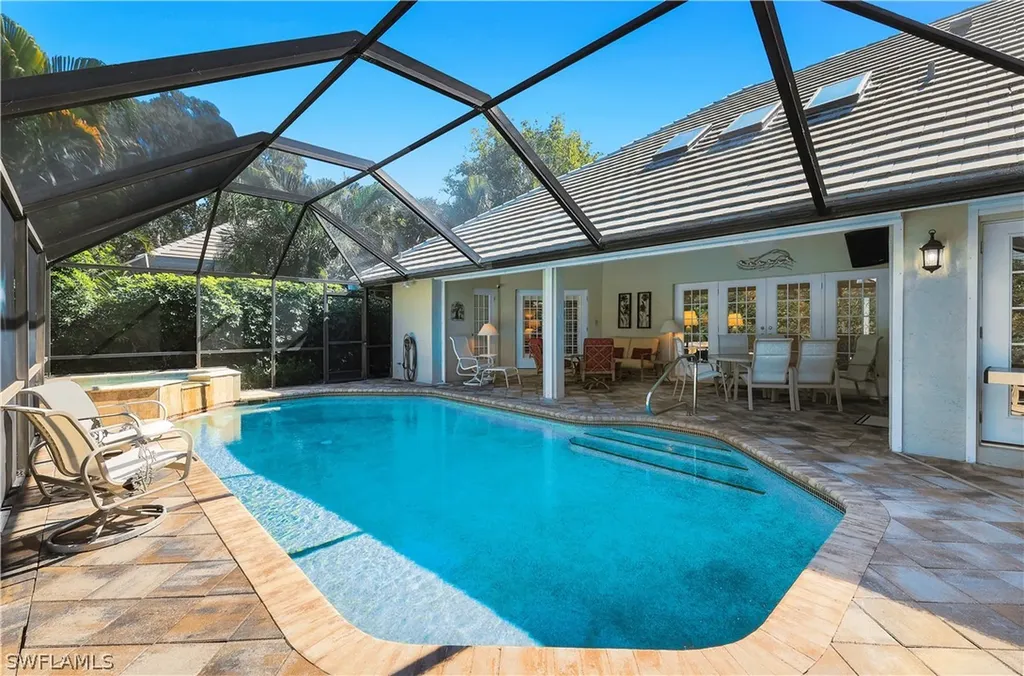 717 Pine Creek Lane Naples FL 34108