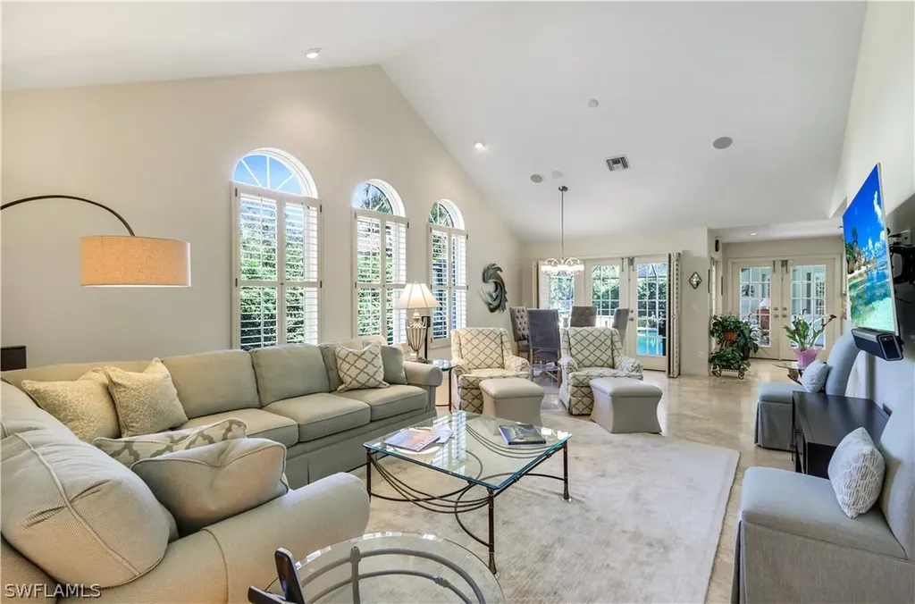 717 Pine Creek Lane Naples FL 34108