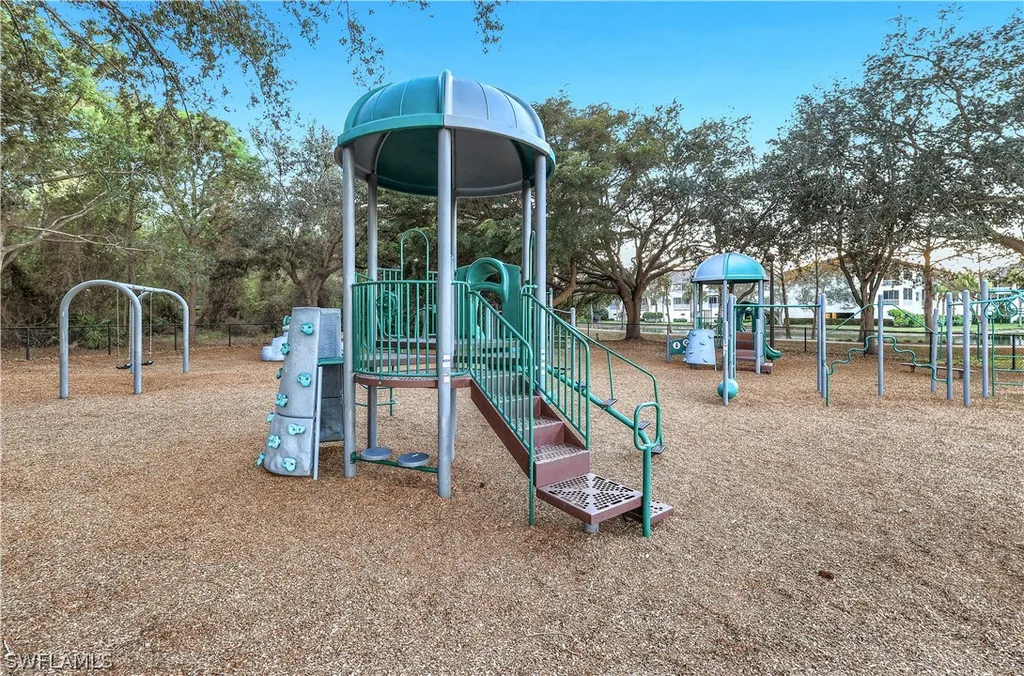717 Pine Creek Lane Naples FL 34108