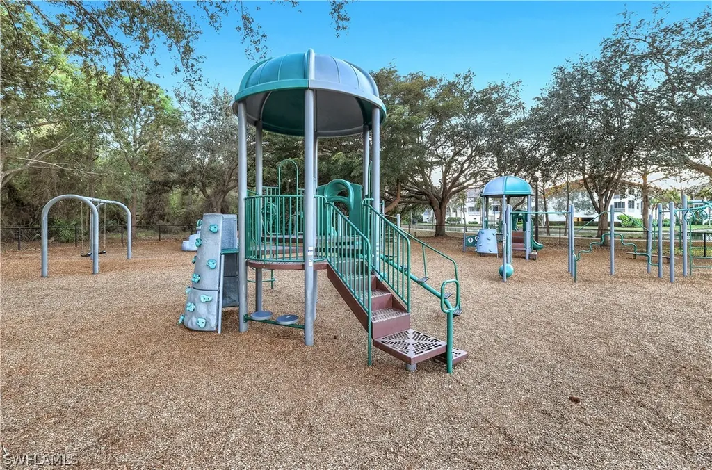 717 Pine Creek Lane Naples FL 34108