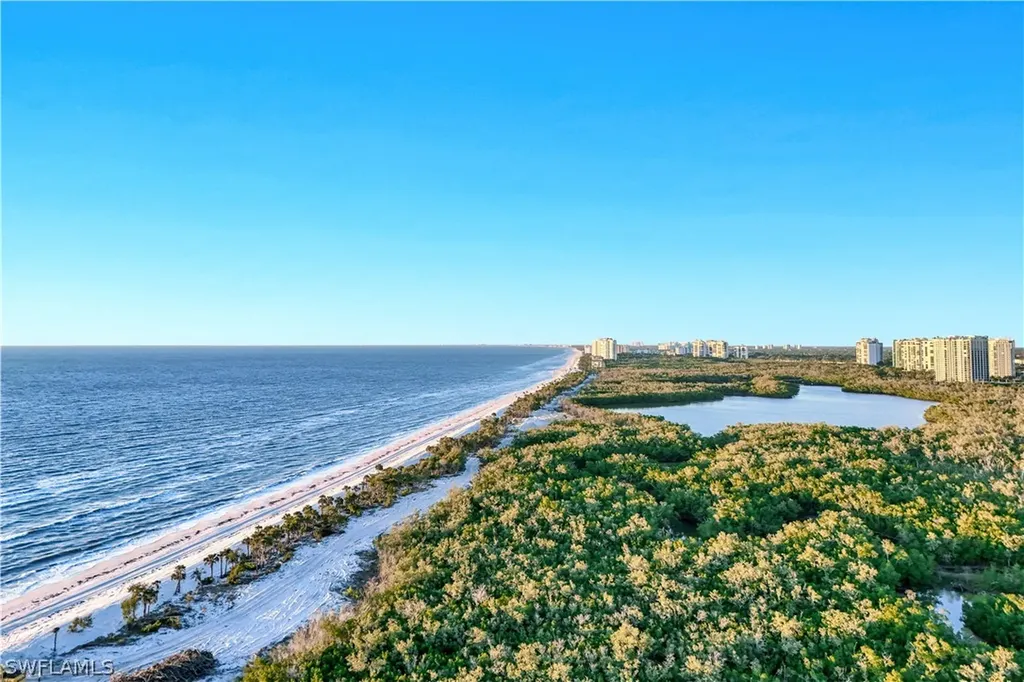 717 Pine Creek Lane Naples FL 34108