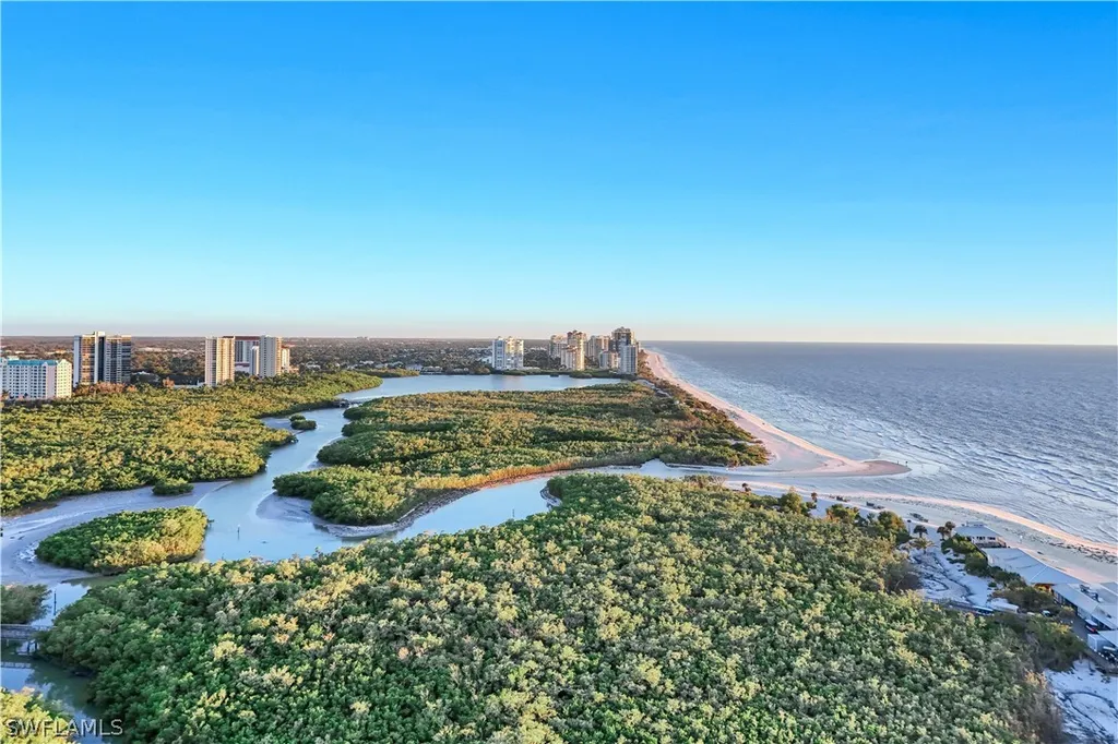 717 Pine Creek Lane Naples FL 34108