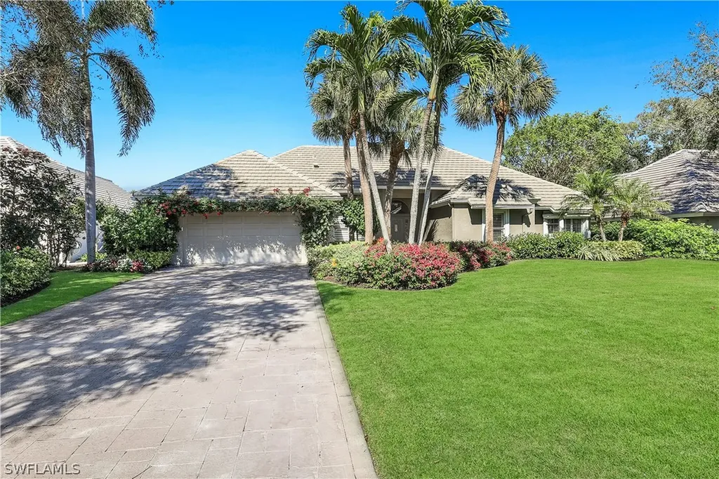 717 Pine Creek Lane Naples FL 34108