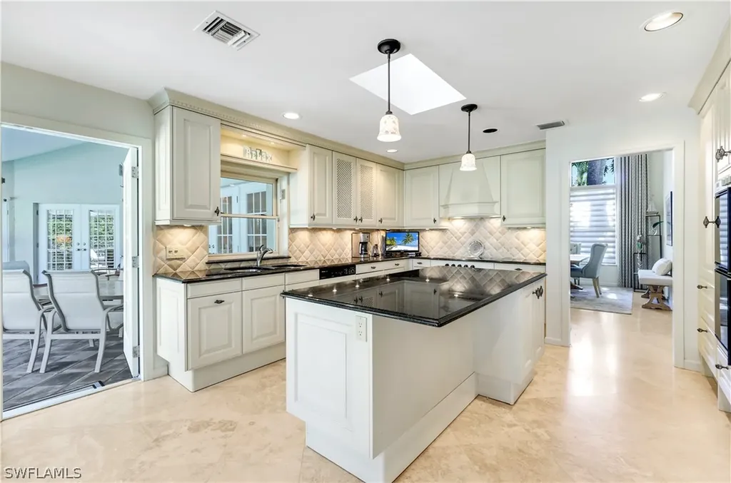 717 Pine Creek Lane Naples FL 34108