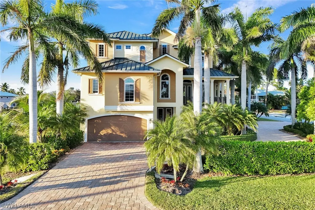 4806 Regal Drive Bonita Springs FL 34134