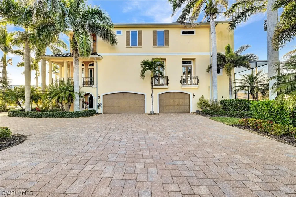 4806 Regal Drive Bonita Springs FL 34134