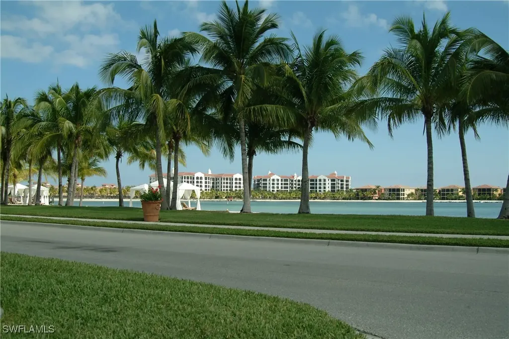 10160 Bellavista Circle Miromar Lakes FL 33913