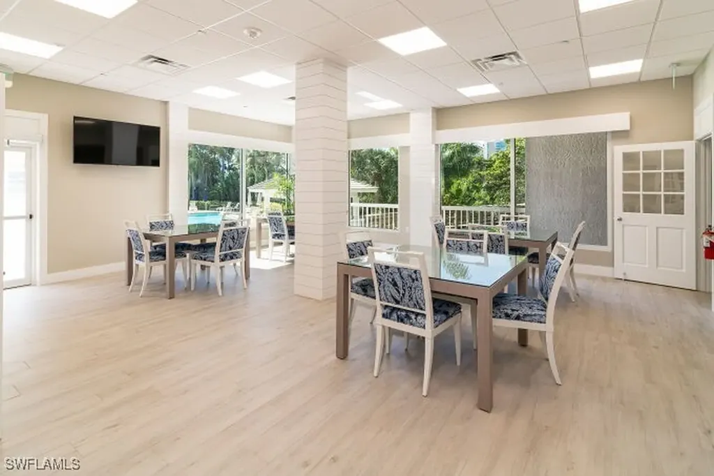 5501 Heron Point Drive Naples FL 34108
