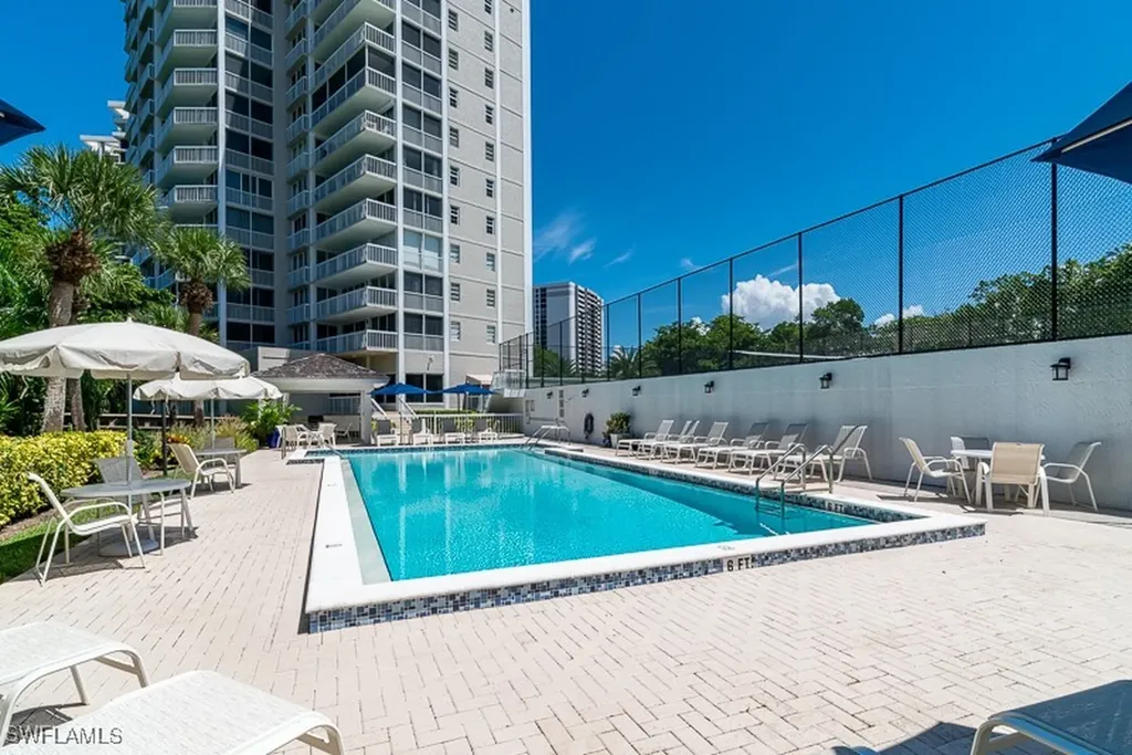 5501 Heron Point Drive Naples FL 34108