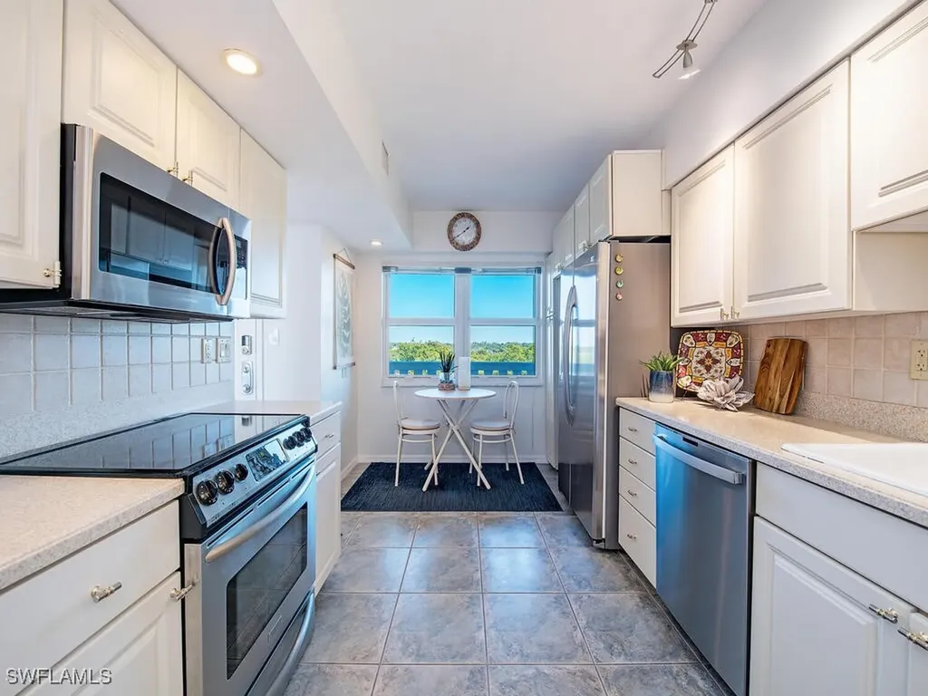 5501 Heron Point Drive Naples FL 34108