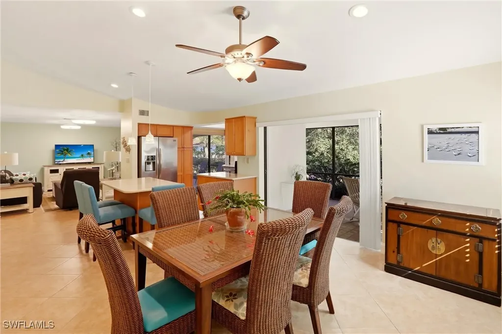 142 Old Tamiami Trail Naples FL 34110