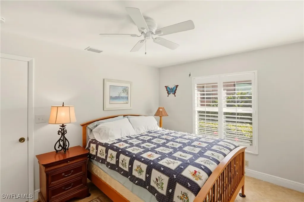 142 Old Tamiami Trail Naples FL 34110