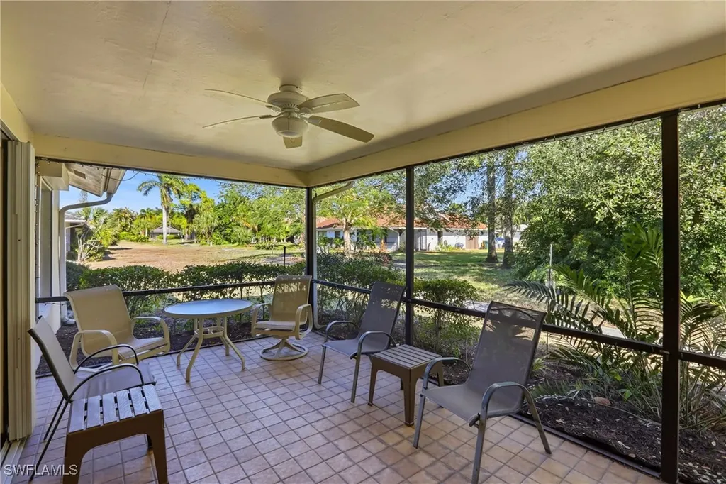 142 Old Tamiami Trail Naples FL 34110