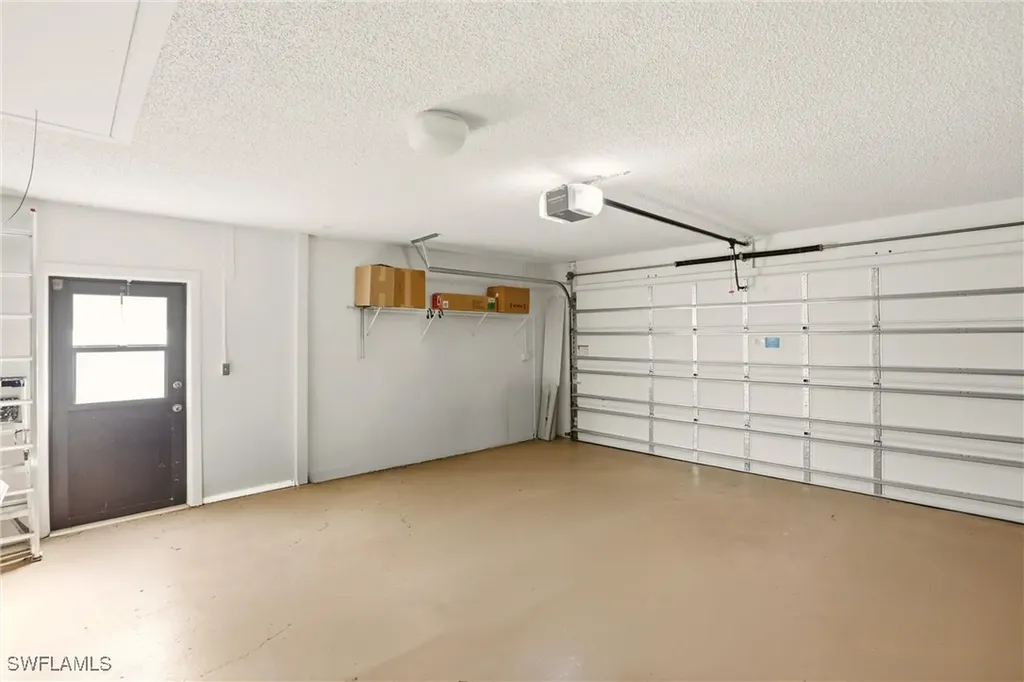 142 Old Tamiami Trail Naples FL 34110