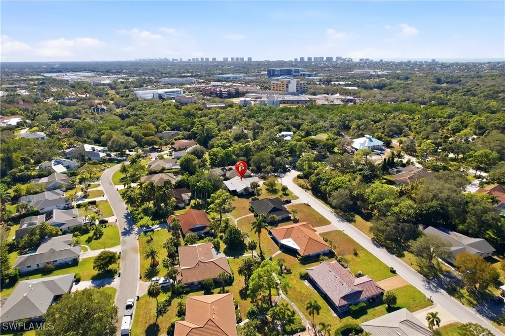 142 Old Tamiami Trail Naples FL 34110