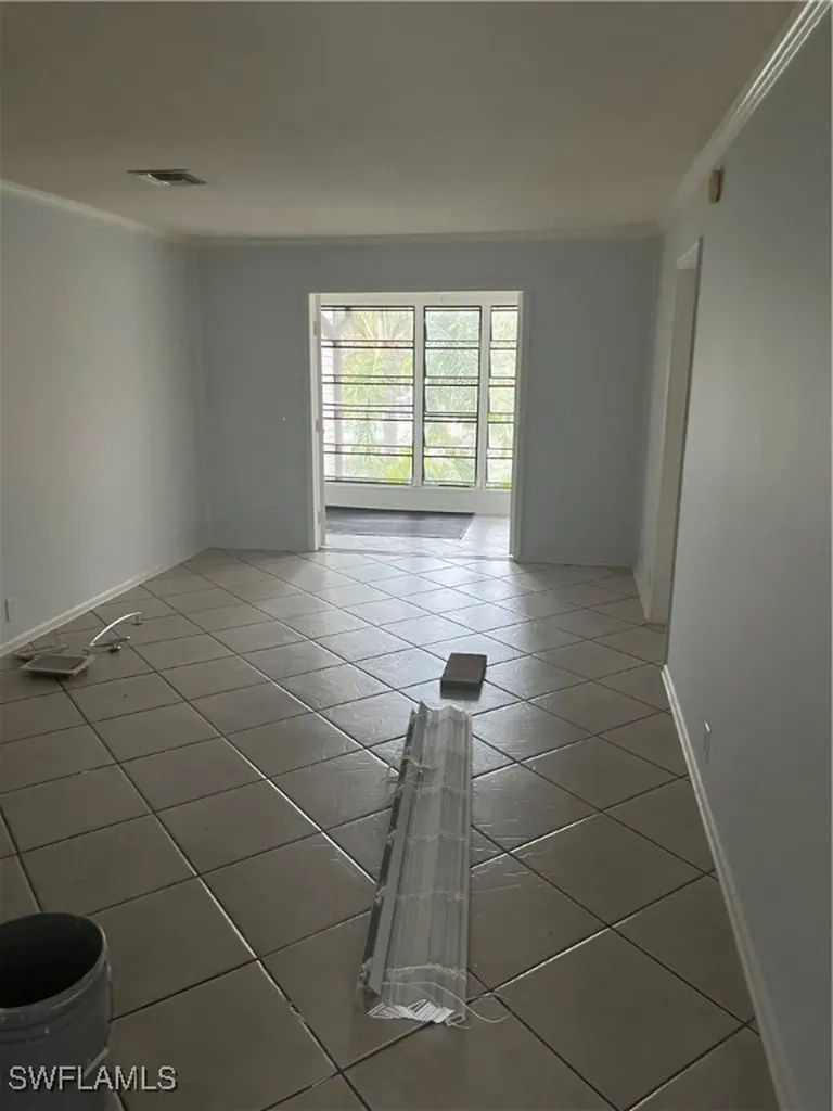 5379 Treetops Drive Naples FL 34113