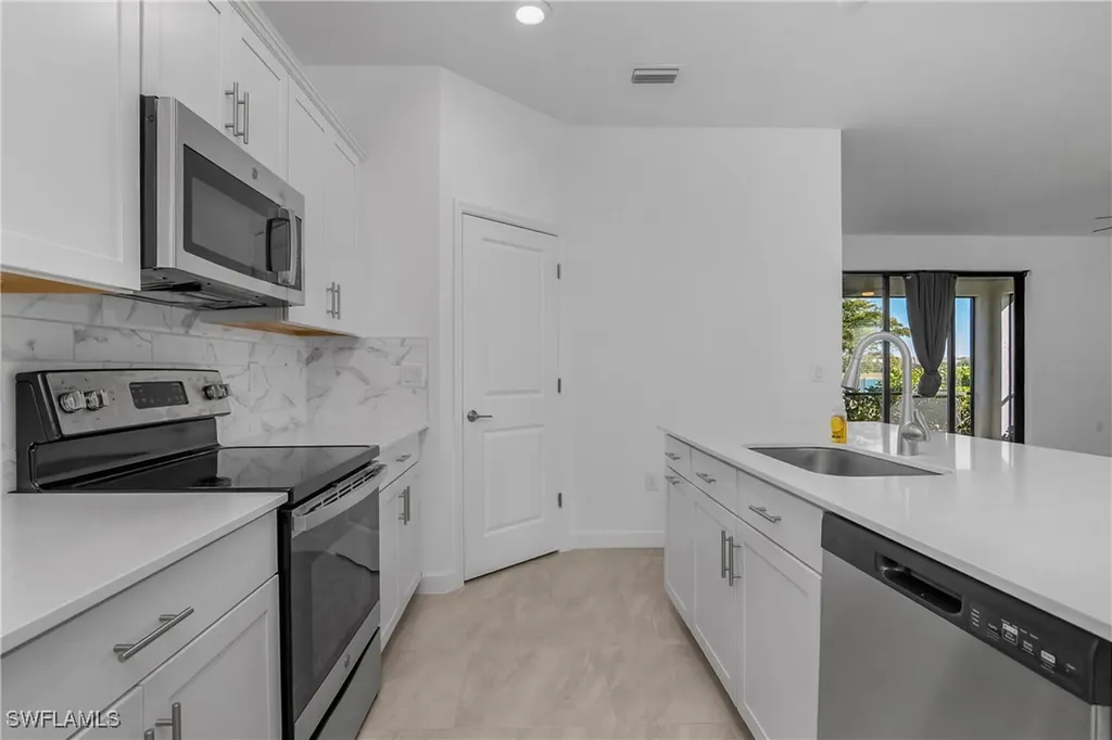 20027 Hartford Boulevard Estero FL 33928