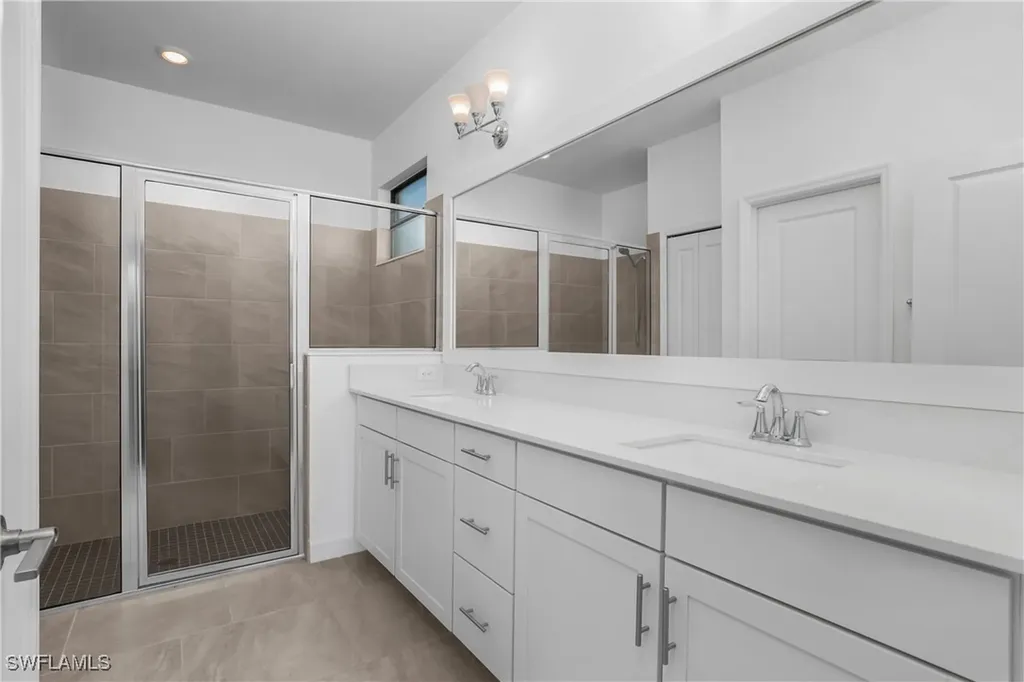 20027 Hartford Boulevard Estero FL 33928