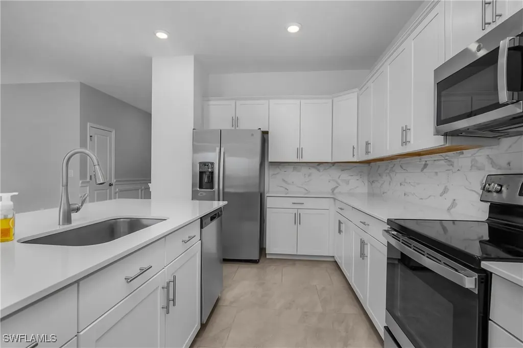 20027 Hartford Boulevard Estero FL 33928