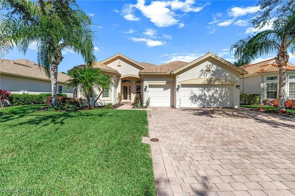 10332 Yorkstone Drive Bonita Springs FL 34135