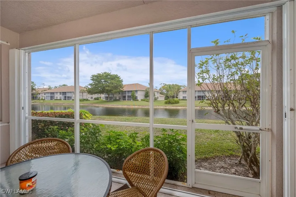 1128 Manor Lake Drive Naples FL 34110