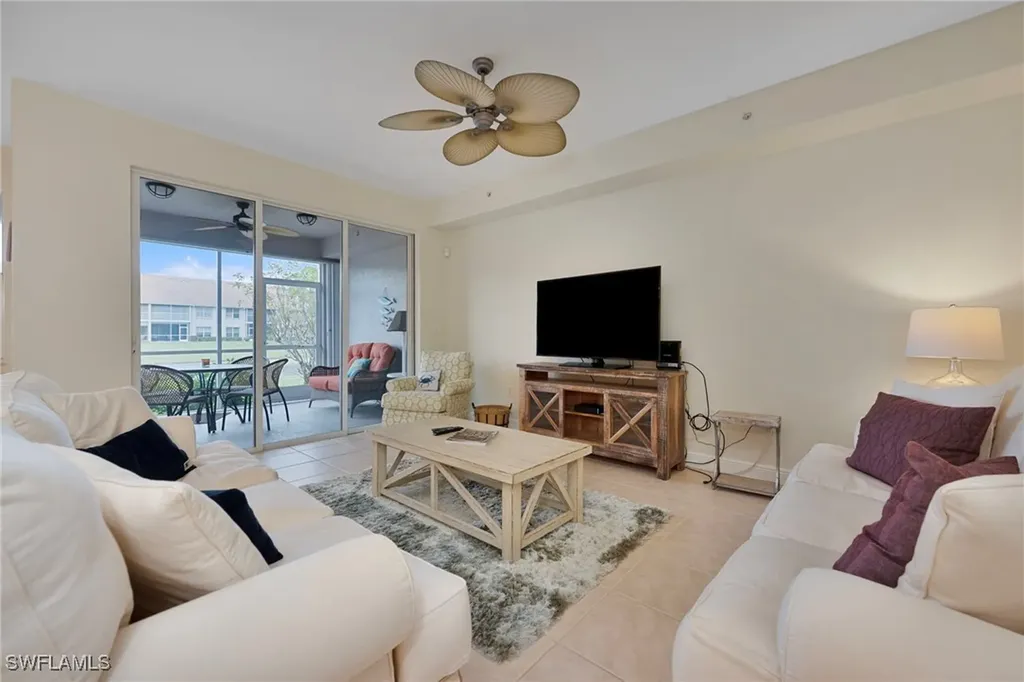 1128 Manor Lake Drive Naples FL 34110