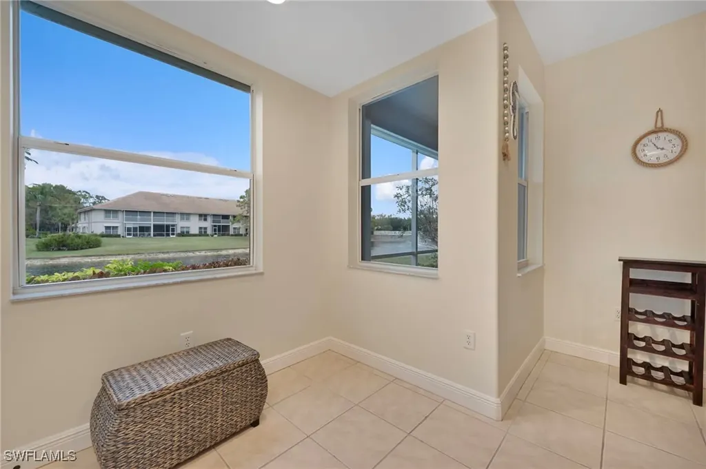 1128 Manor Lake Drive Naples FL 34110