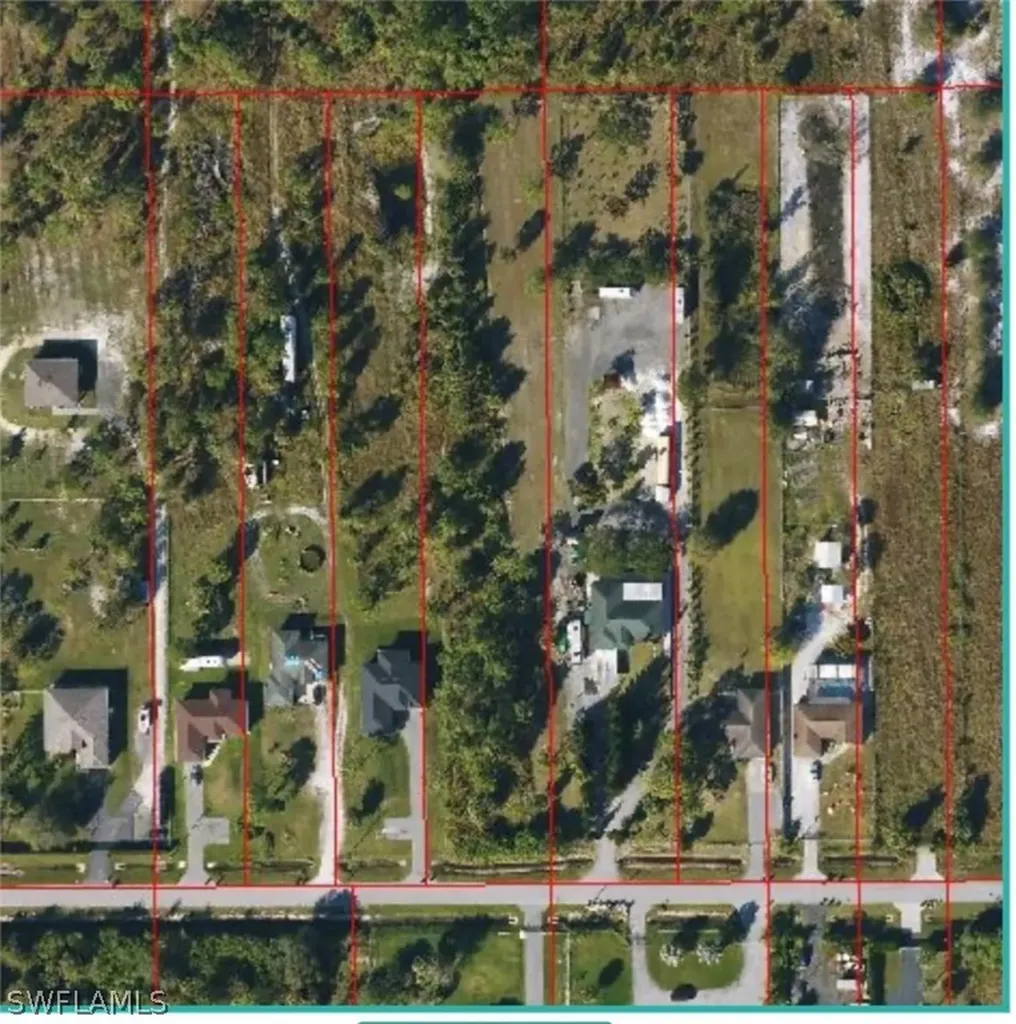 72ND Avenue NE Naples FL 34120