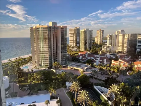 4251 Gulf Shore Boulevard N Naples FL 34103