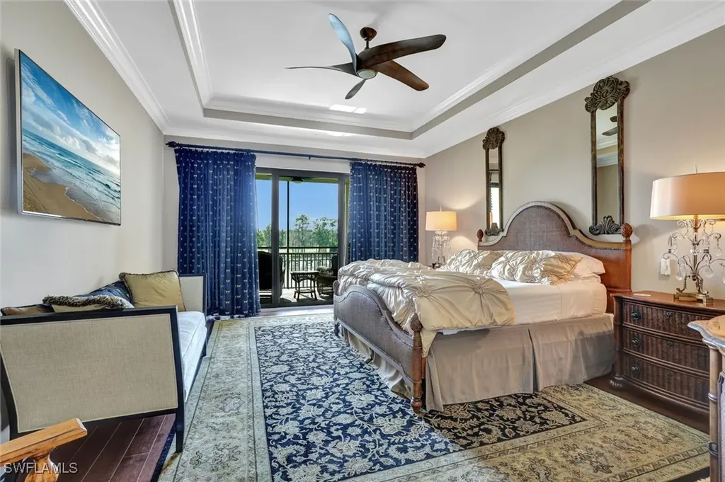 2772 Tiburon Boulevard E Naples FL 34109