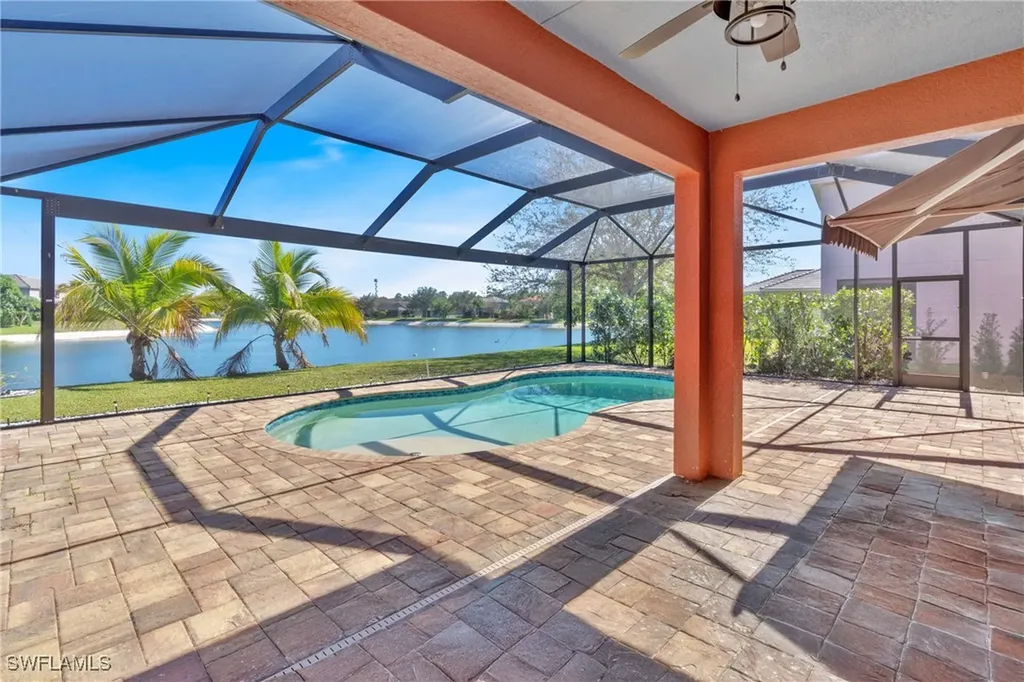 2822 Inlet Cove Lane W Naples FL 34120