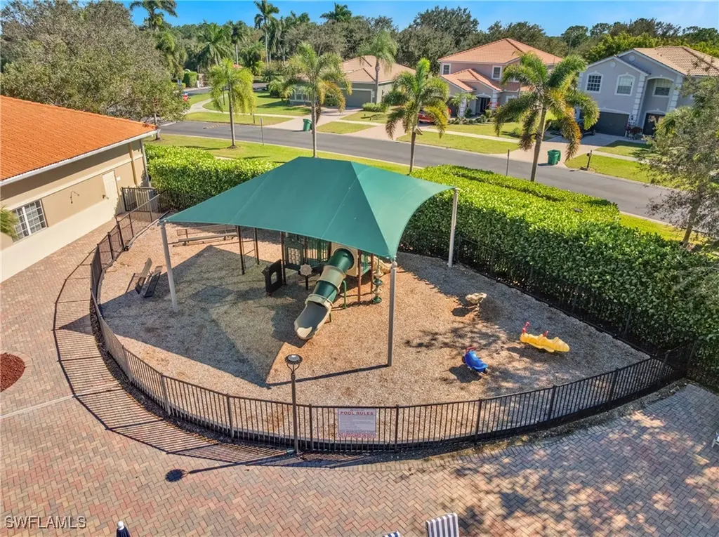 2822 Inlet Cove Lane W Naples FL 34120