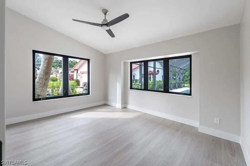 581 Country Walk Court Naples FL 34104