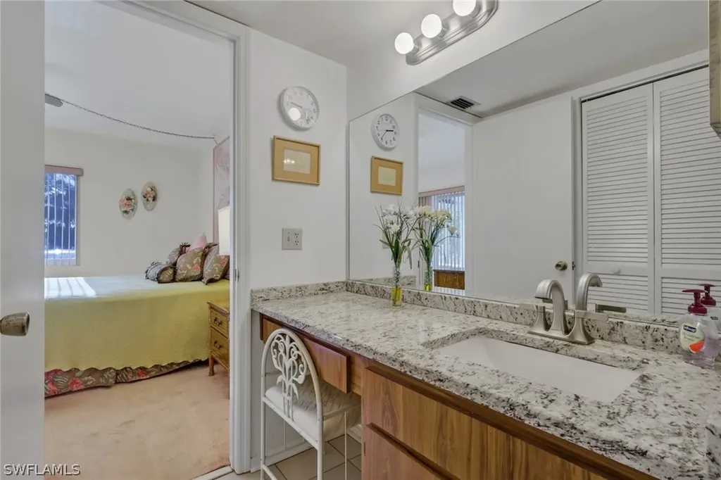 1025 Foxfire Lane Naples FL 34104