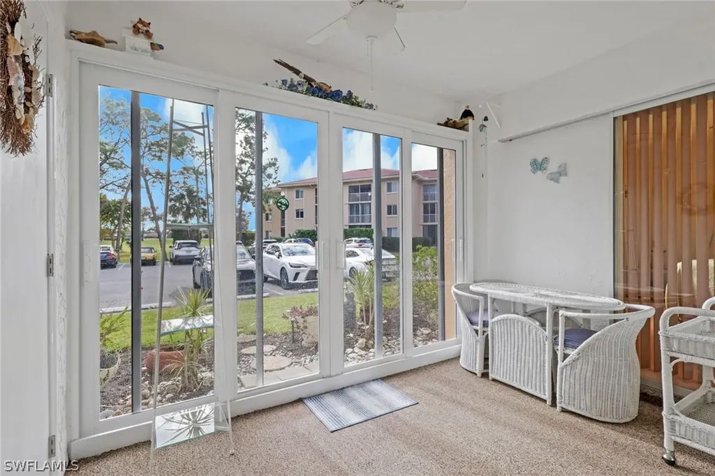 1025 Foxfire Lane Naples FL 34104