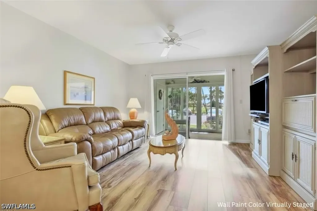 1025 Foxfire Lane Naples FL 34104