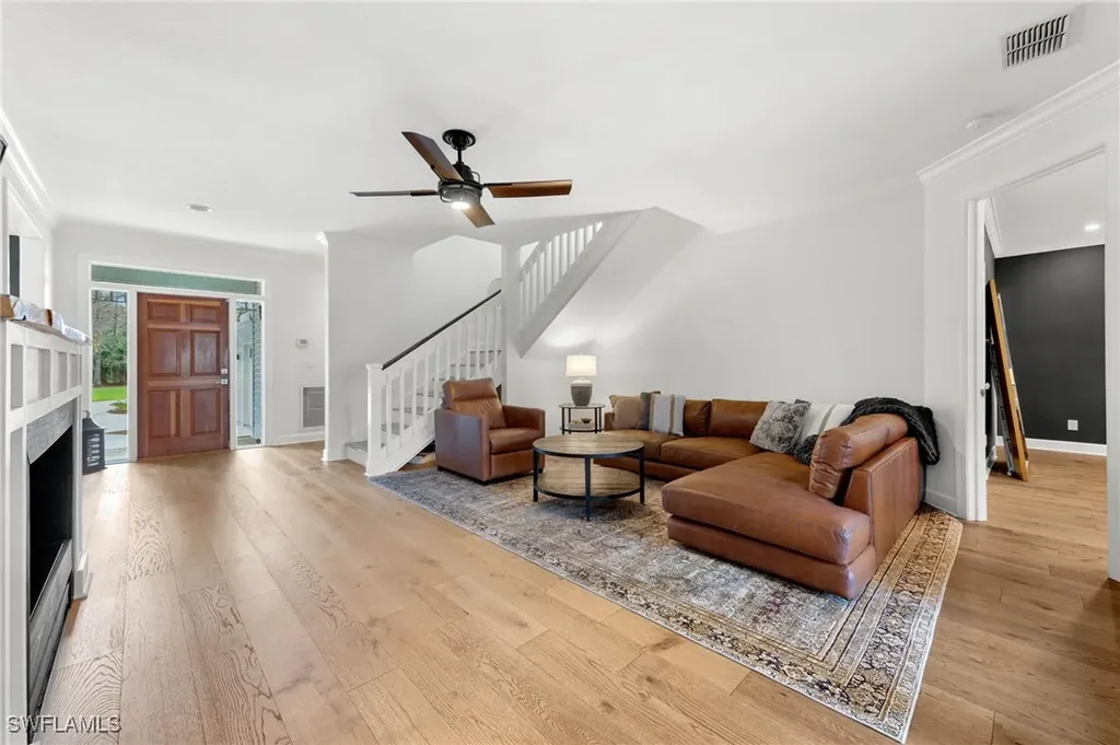 5271 Cherry Wood Drive Naples FL 34119