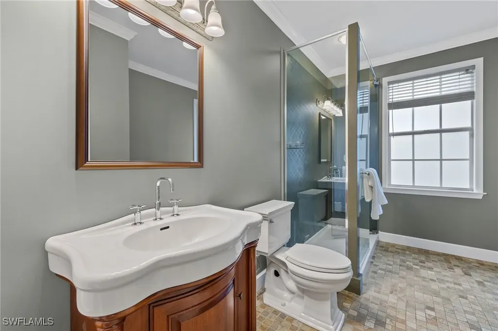 5271 Cherry Wood Drive Naples FL 34119