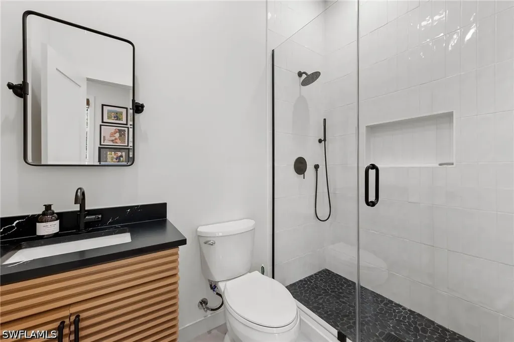 5271 Cherry Wood Drive Naples FL 34119