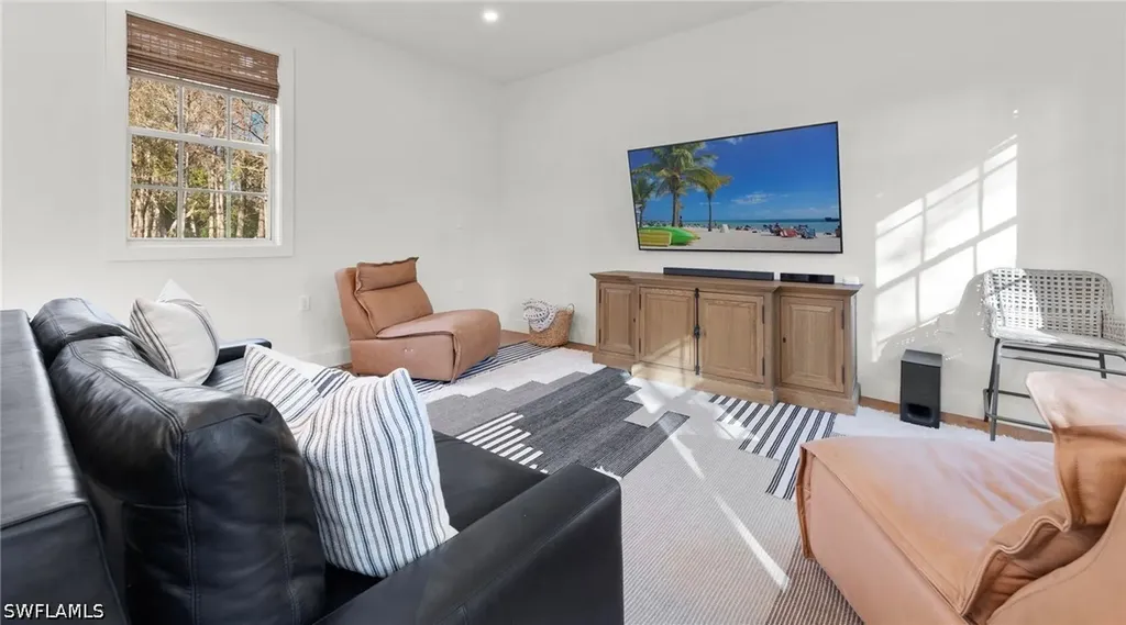 5271 Cherry Wood Drive Naples FL 34119