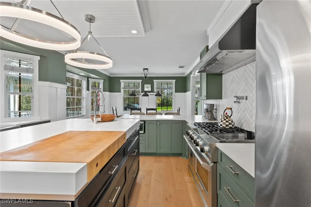 5271 Cherry Wood Drive Naples FL 34119